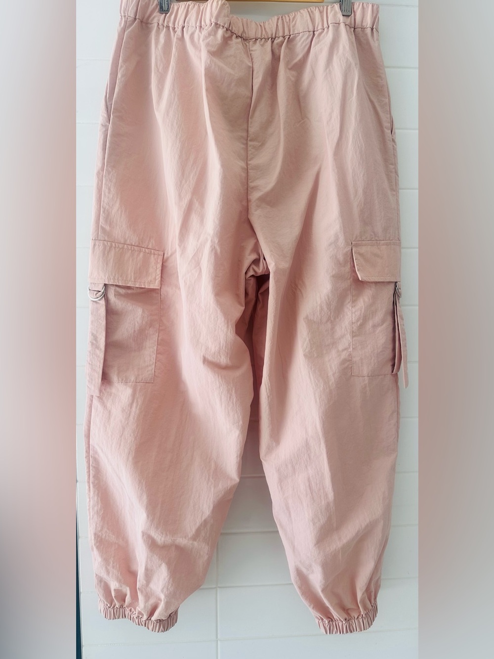 Bar III Dusty Blush Elastic Waist Cargo Jogger Pants - Picture 6 of 8